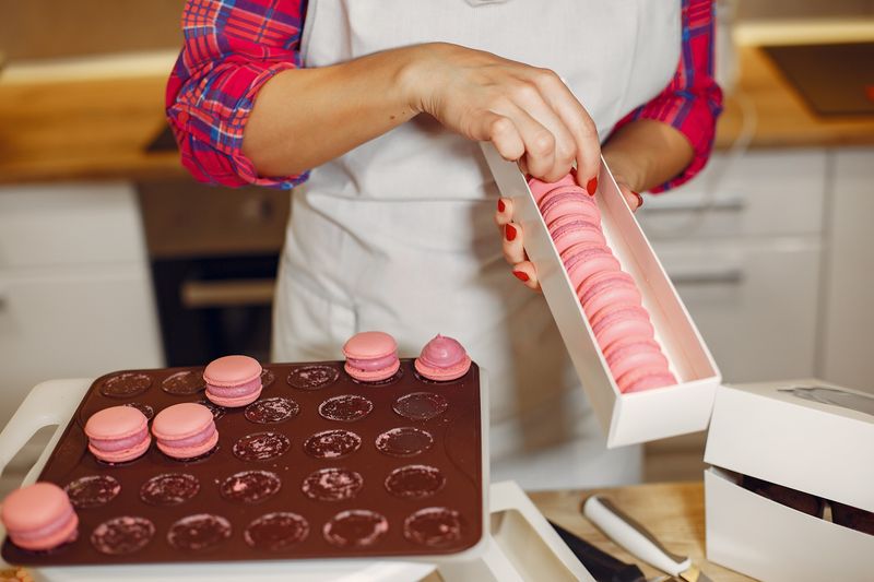 Giordanos pastry arts team crafting authentic Italian desserts